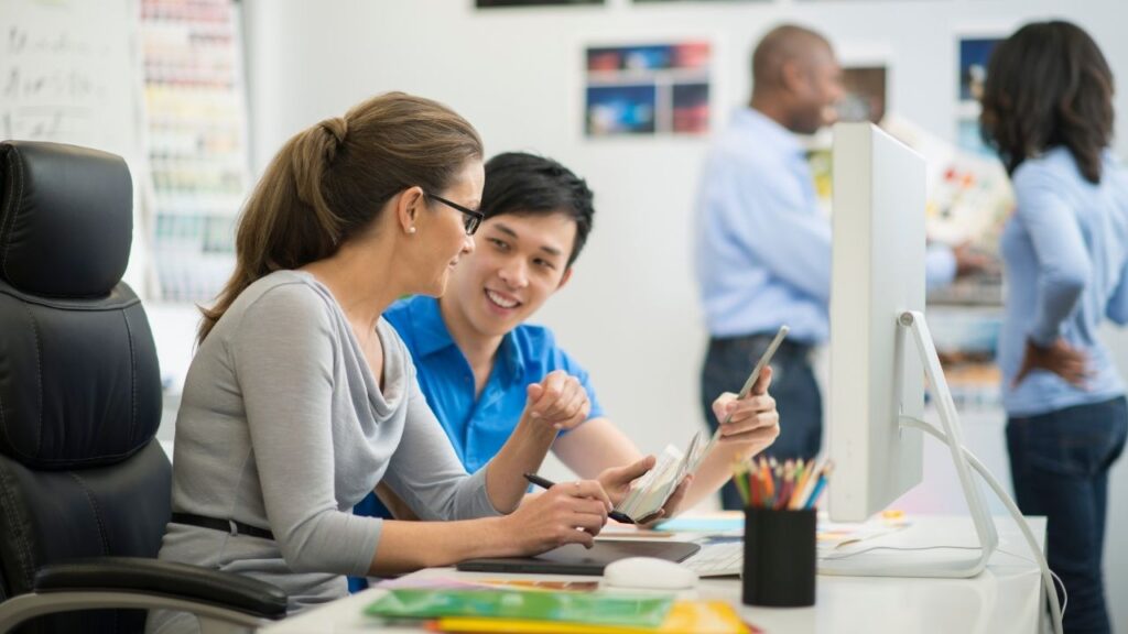 How a Graphic Design Portfolio Helps in Career Advancement